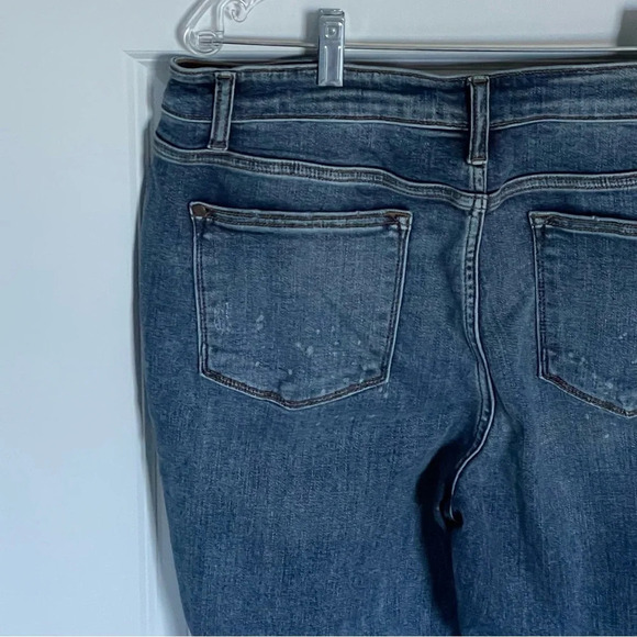 Judy Blue High Rise Bleach Splash Boyfriend Jeans/Blue - 29738 - Picture 10 of 16